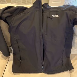 North Face men’s jacket black size XL